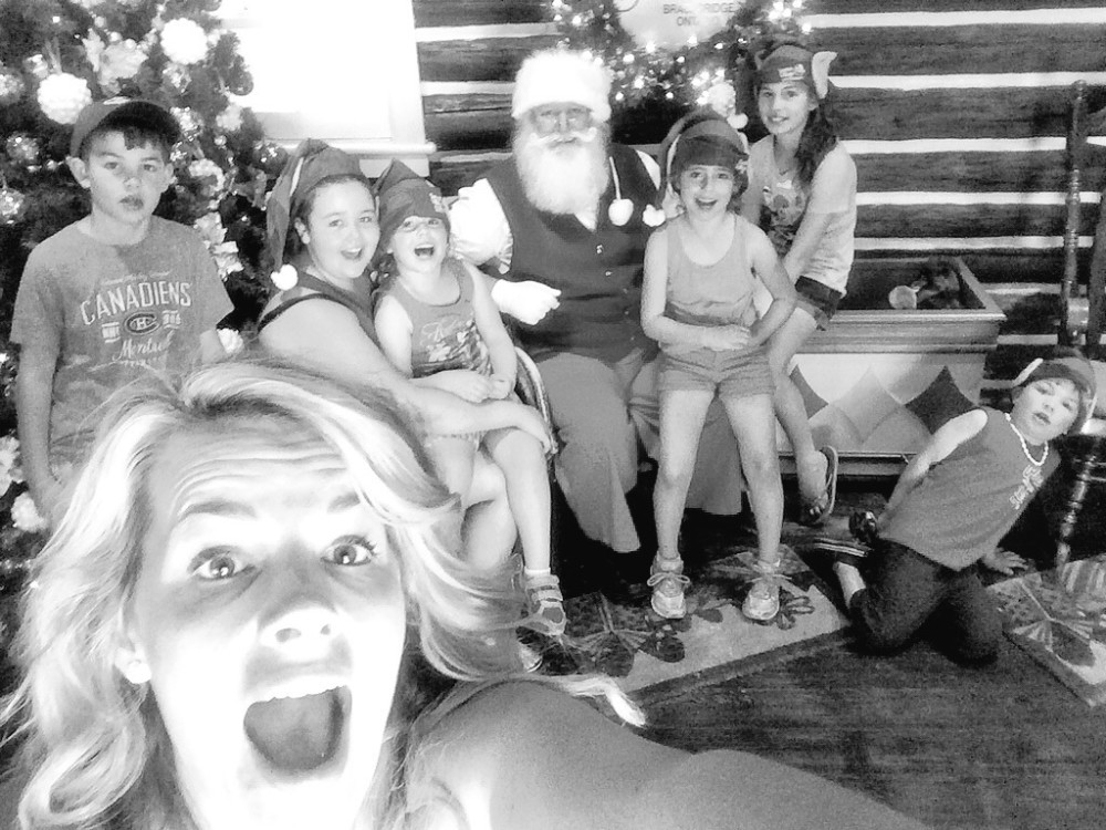 SANTAAAAAAA In the Summer! + Discounted Coupons For Your Family