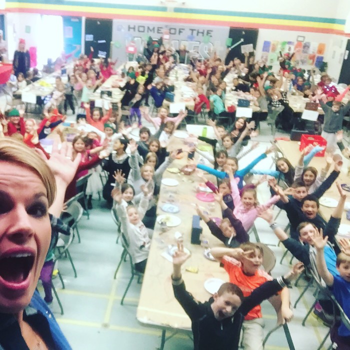 Why It’s Important To Volunteer at Your Kids School